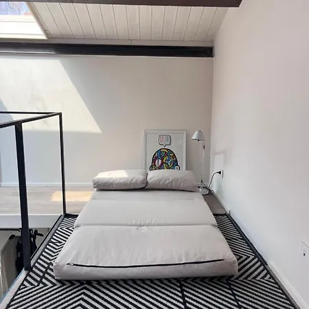 Pensión In Loft In Catania